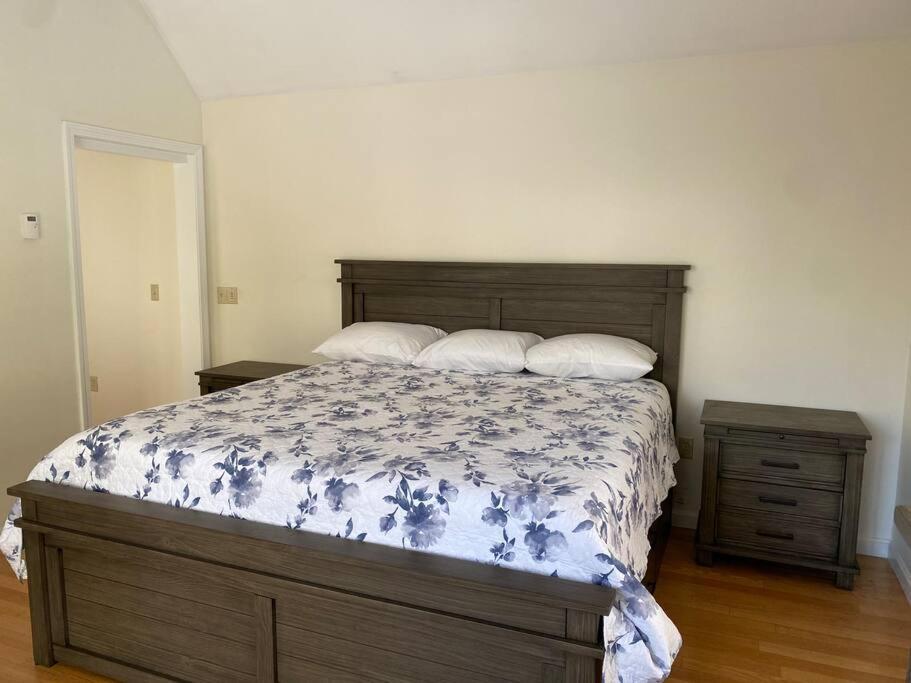 Beautiful Spacious Home W/ Game Room. Gilford Buitenkant foto