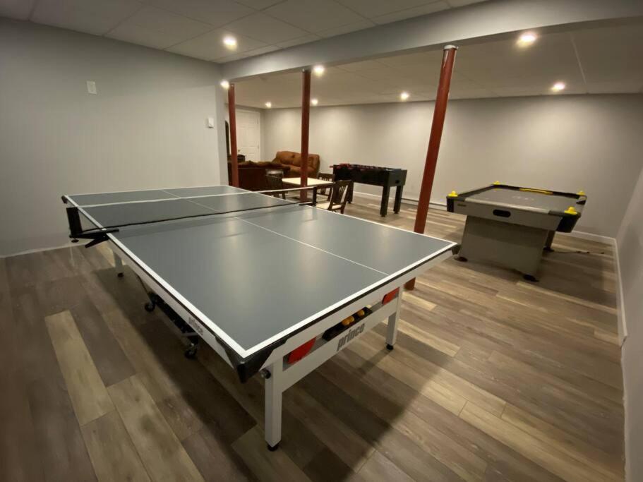 Beautiful Spacious Home W/ Game Room. Gilford Buitenkant foto